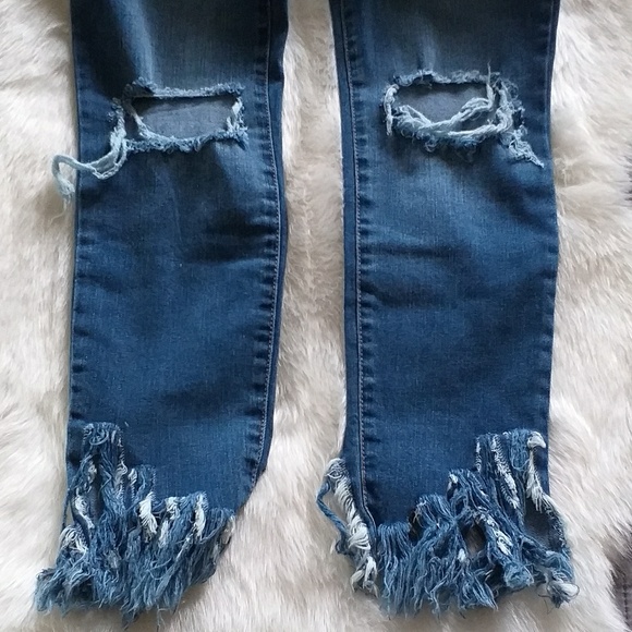 New William Rast Frayed Skinny Jeans - Picture 7 of 8